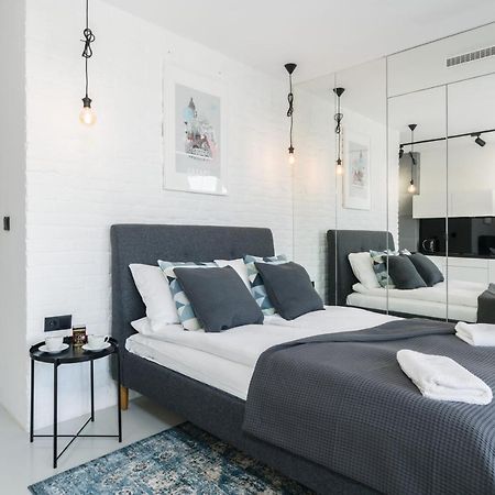 Apartments Poznan Mtp Bukowska By Noclegi Renters エクステリア 写真