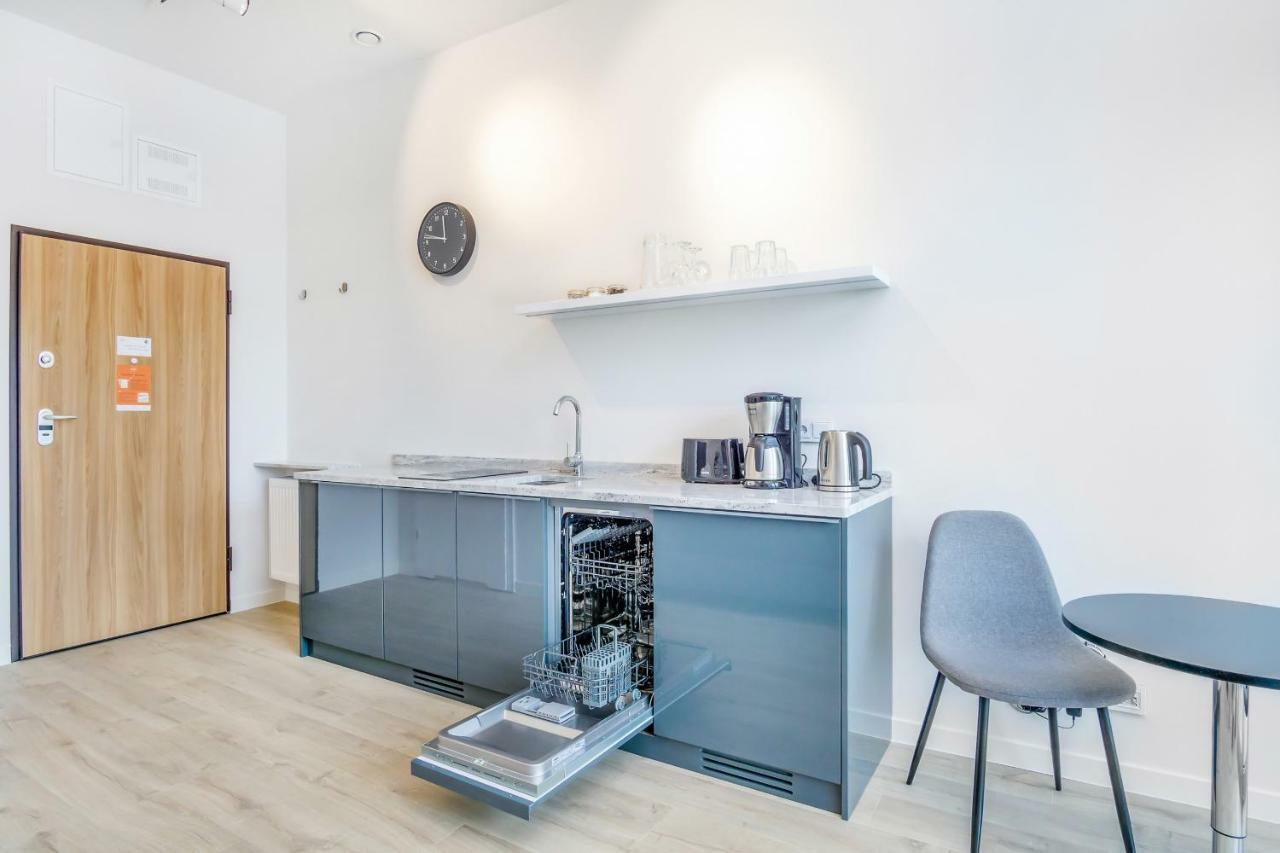 Apartments Poznan Mtp Bukowska By Noclegi Renters エクステリア 写真