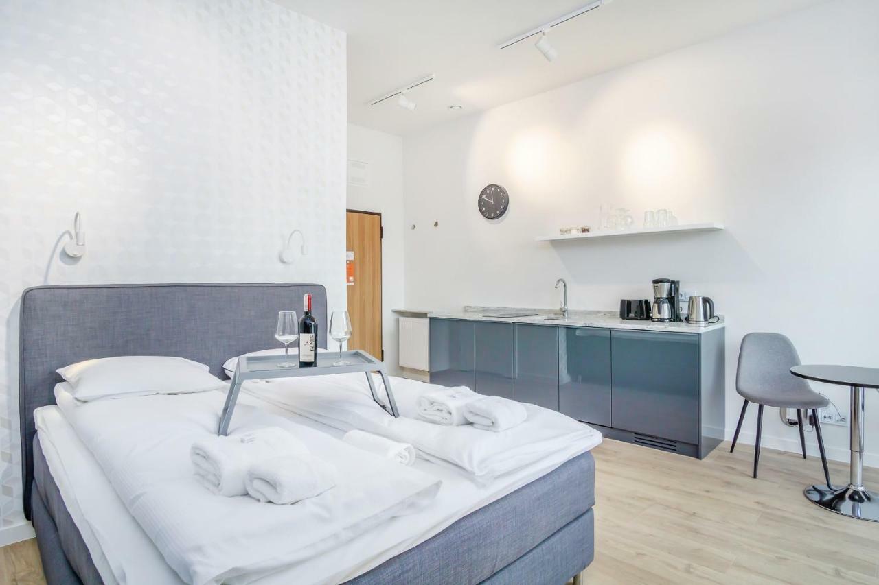 Apartments Poznan Mtp Bukowska By Noclegi Renters エクステリア 写真