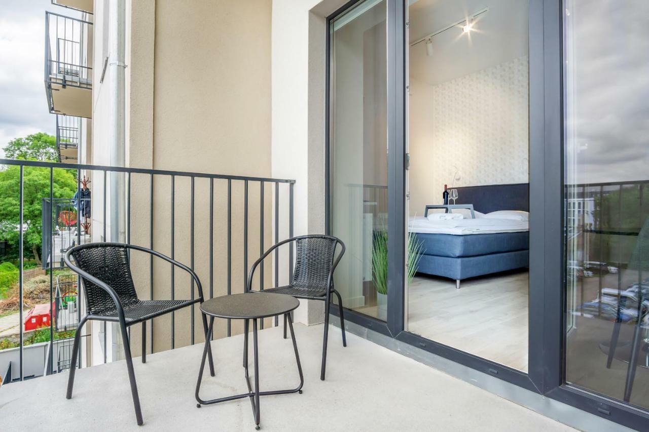 Apartments Poznan Mtp Bukowska By Noclegi Renters エクステリア 写真
